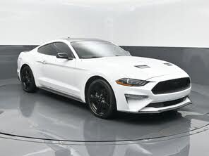 Ford Mustang EcoBoost Premium Fastback RWD