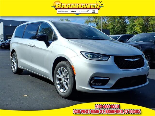 2026 Chrysler Pacifica Select AWD