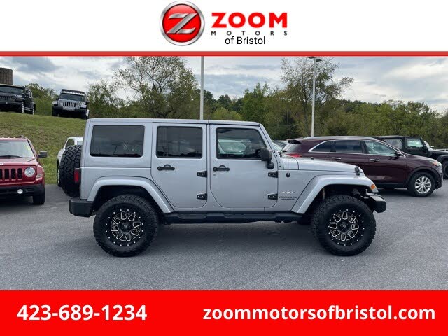 2017 Jeep Wrangler Unlimited Sahara 4WD