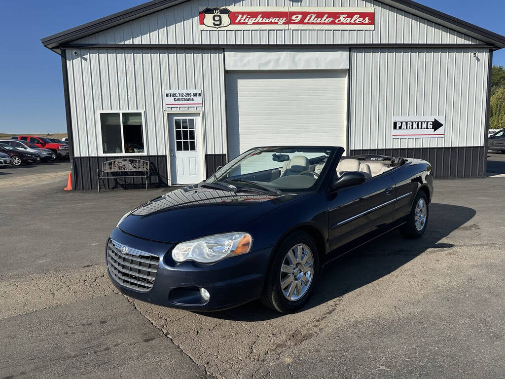 2005 Chrysler Sebring Limited Convertible FWD