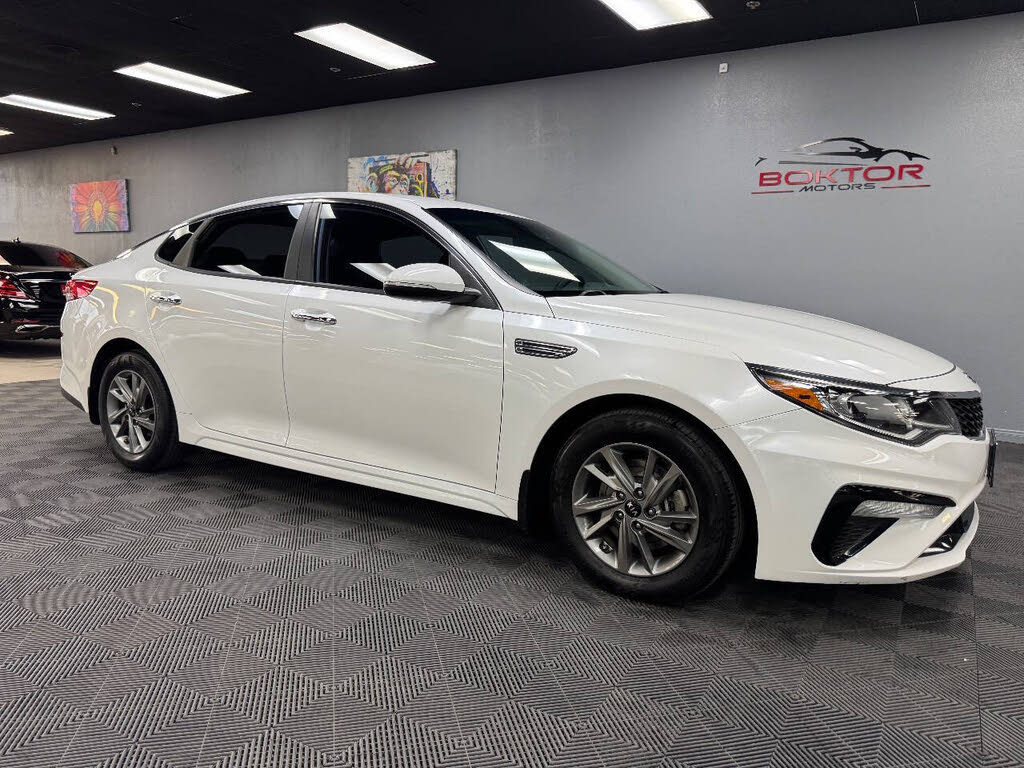 2019 Kia Optima LX FWD