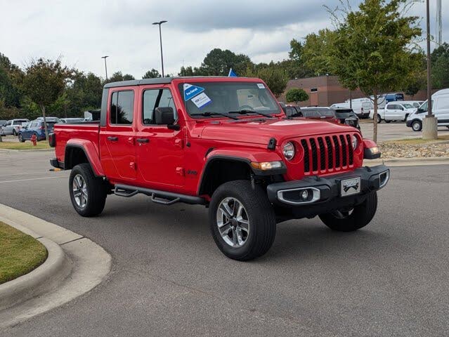 2021 Jeep Gladiator Sport S Crew Cab 4WD