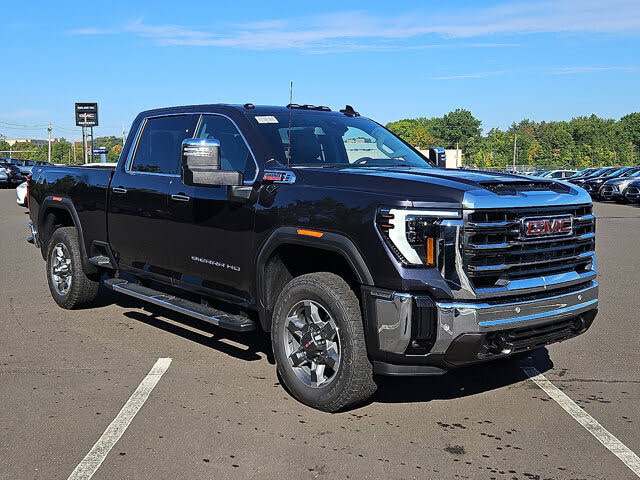 2026 GMC Sierra 2500HD SLT Crew Cab 4WD