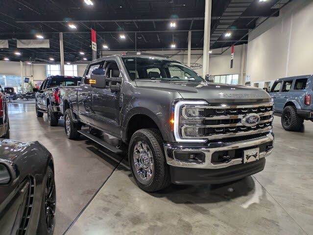2026 Ford F-250 Super Duty Lariat Crew Cab 4WD