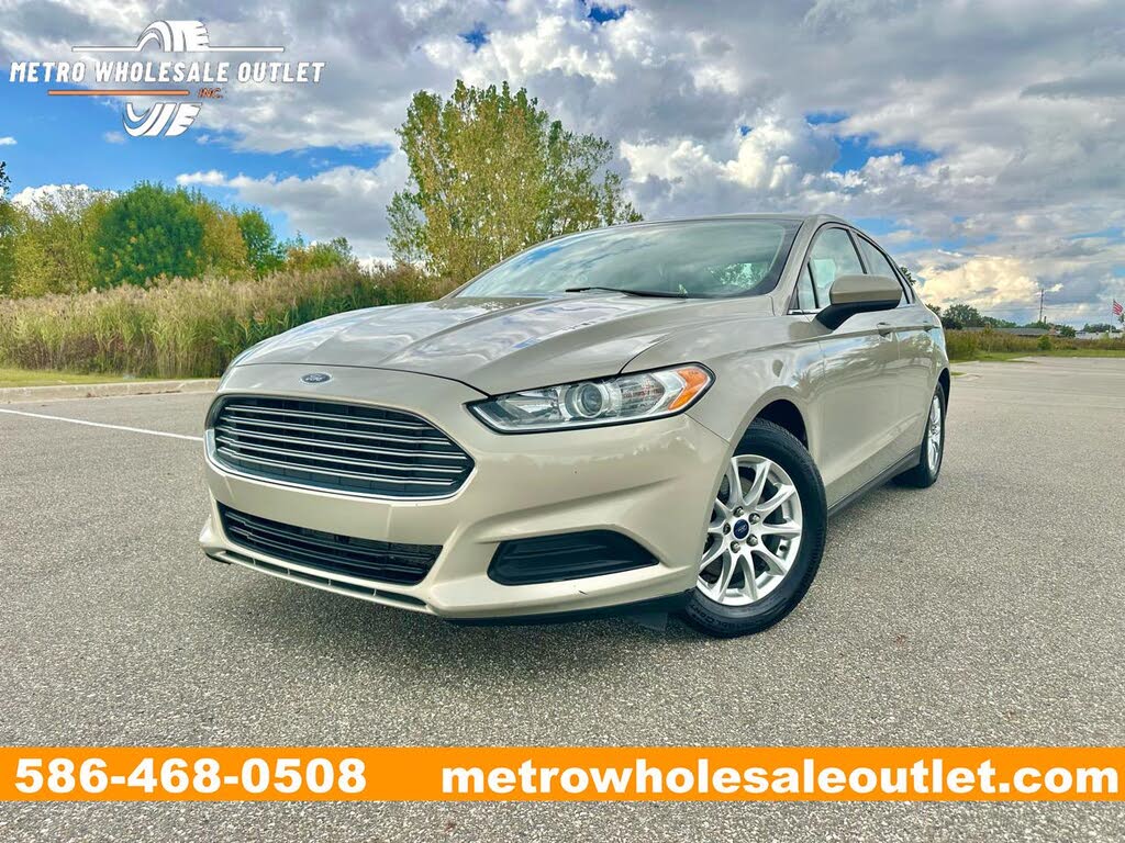 2015 Ford Fusion S