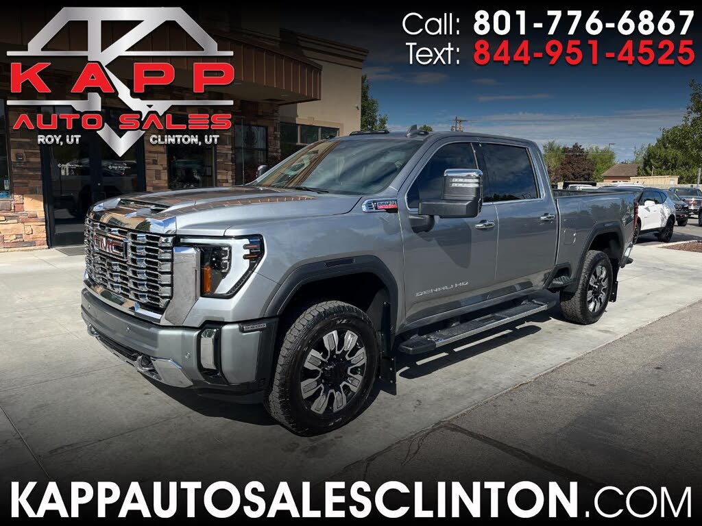 2025 GMC Sierra 3500HD Denali Crew Cab 4WD