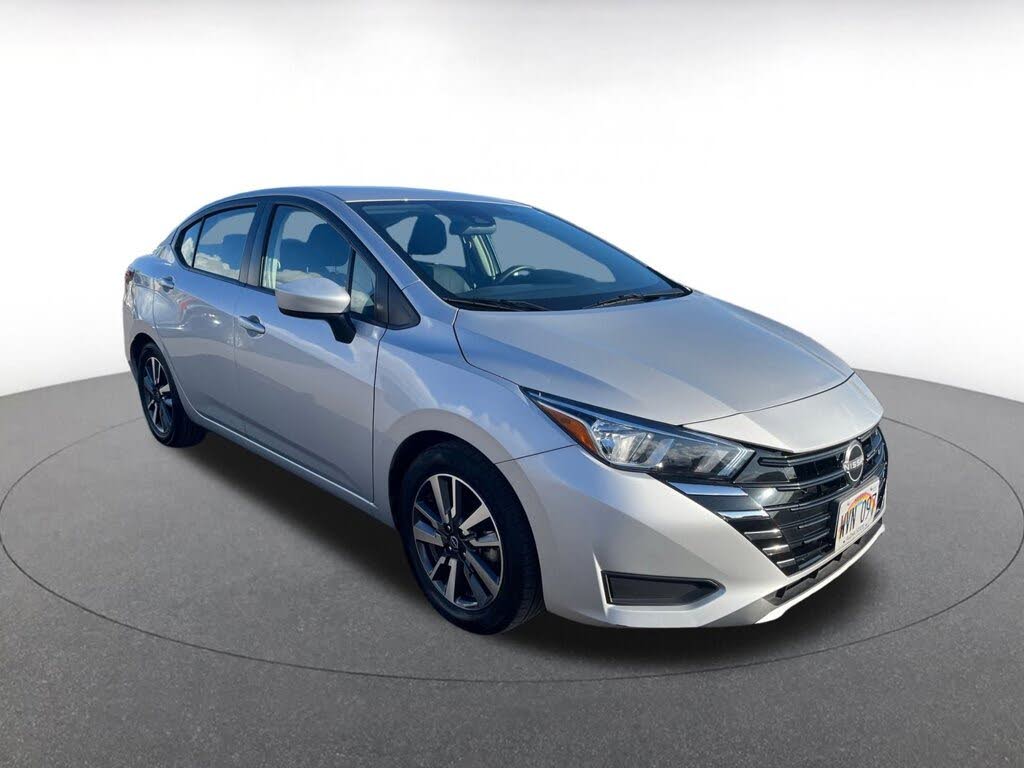 2023 Nissan Versa SV FWD