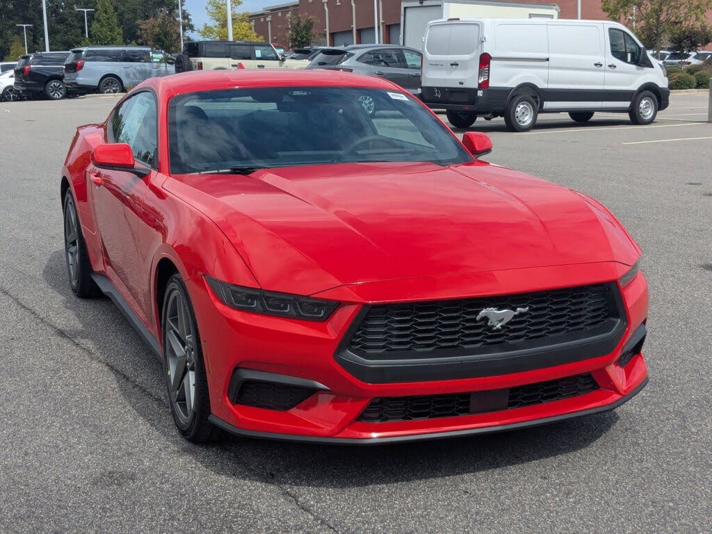 2025 Ford Mustang EcoBoost Fastback RWD