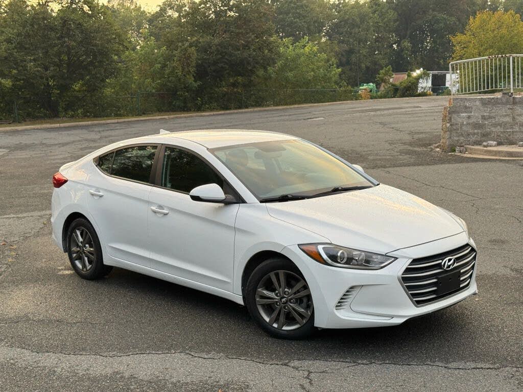 2018 Hyundai Elantra SEL FWD