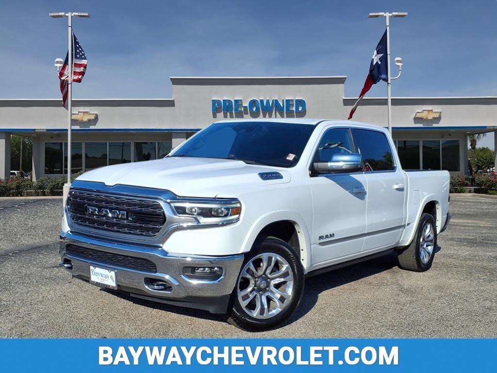 2023 RAM 1500 Limited Crew Cab 4WD