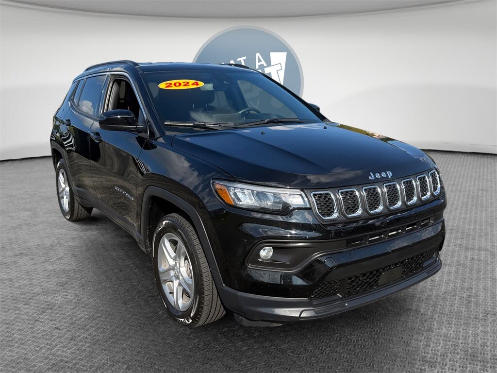 2024 Jeep Compass Latitude 4WD