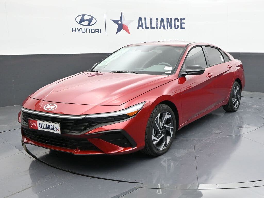 2025 Hyundai Elantra SEL Sport FWD