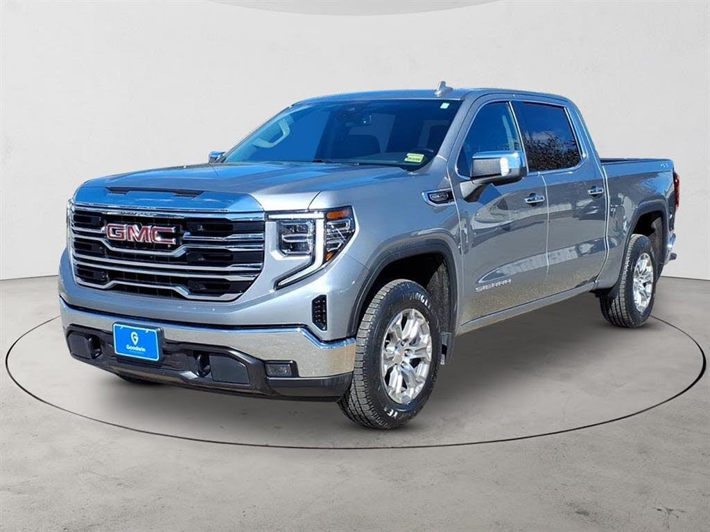 2024 GMC Sierra 1500 SLT Crew Cab 4WD