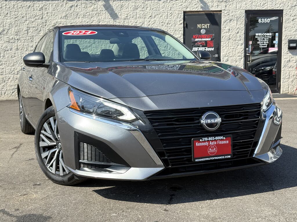 2024 Nissan Altima 2.5 SV FWD