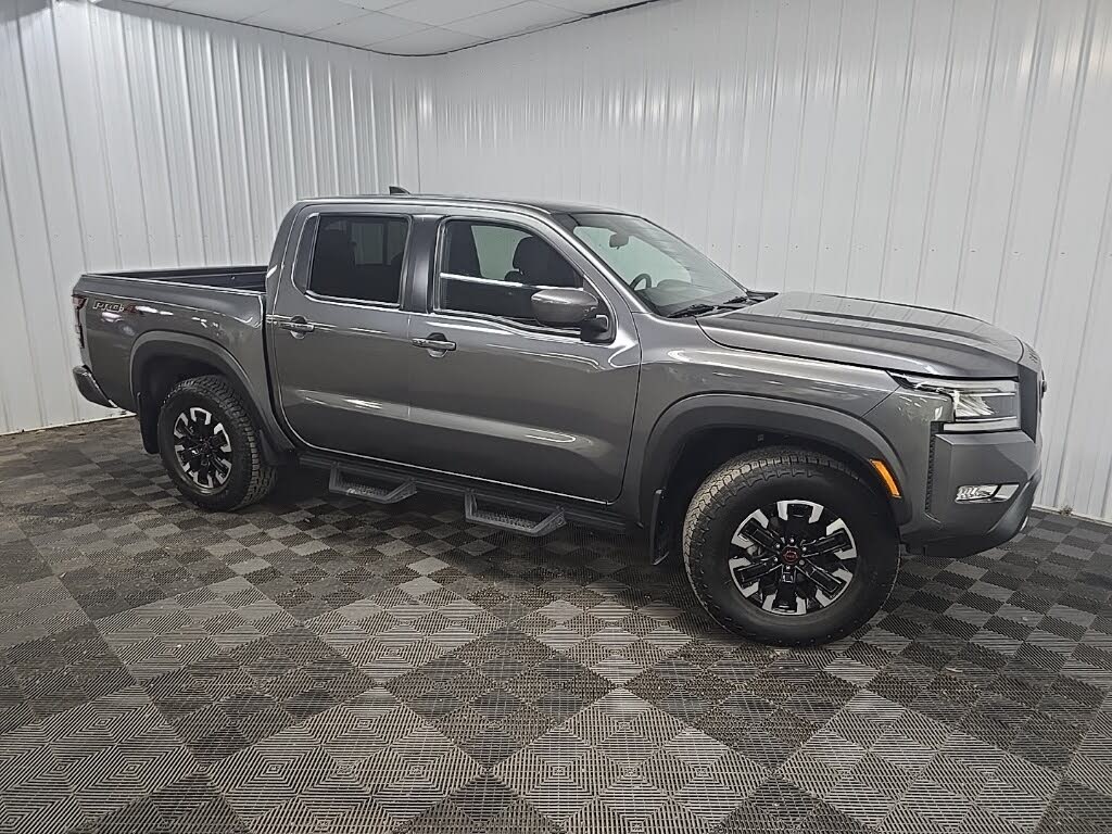 2023 Nissan Frontier PRO-4X Crew Cab 4WD