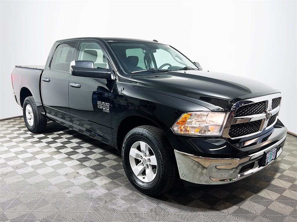 2023 RAM 1500 Classic Tradesman Crew Cab 4WD