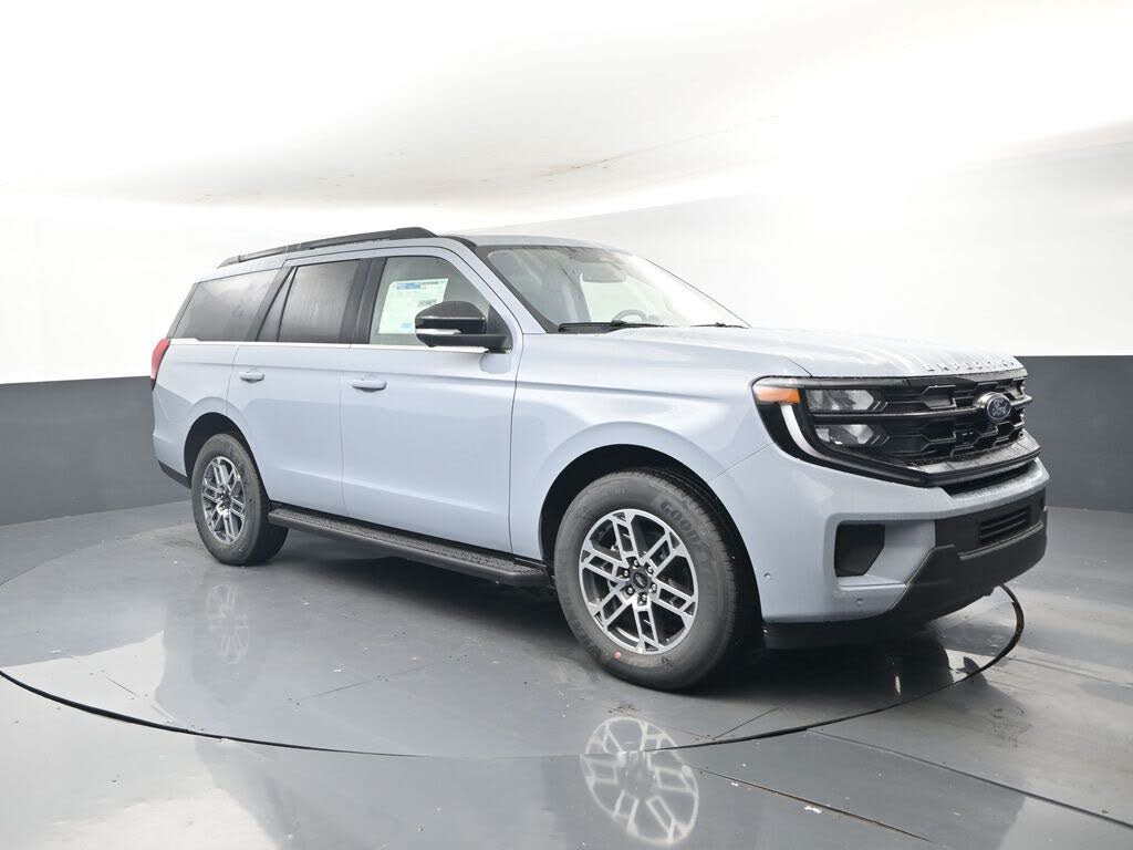 2025 Ford Expedition Active RWD