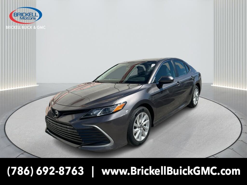 2024 Toyota Camry LE FWD