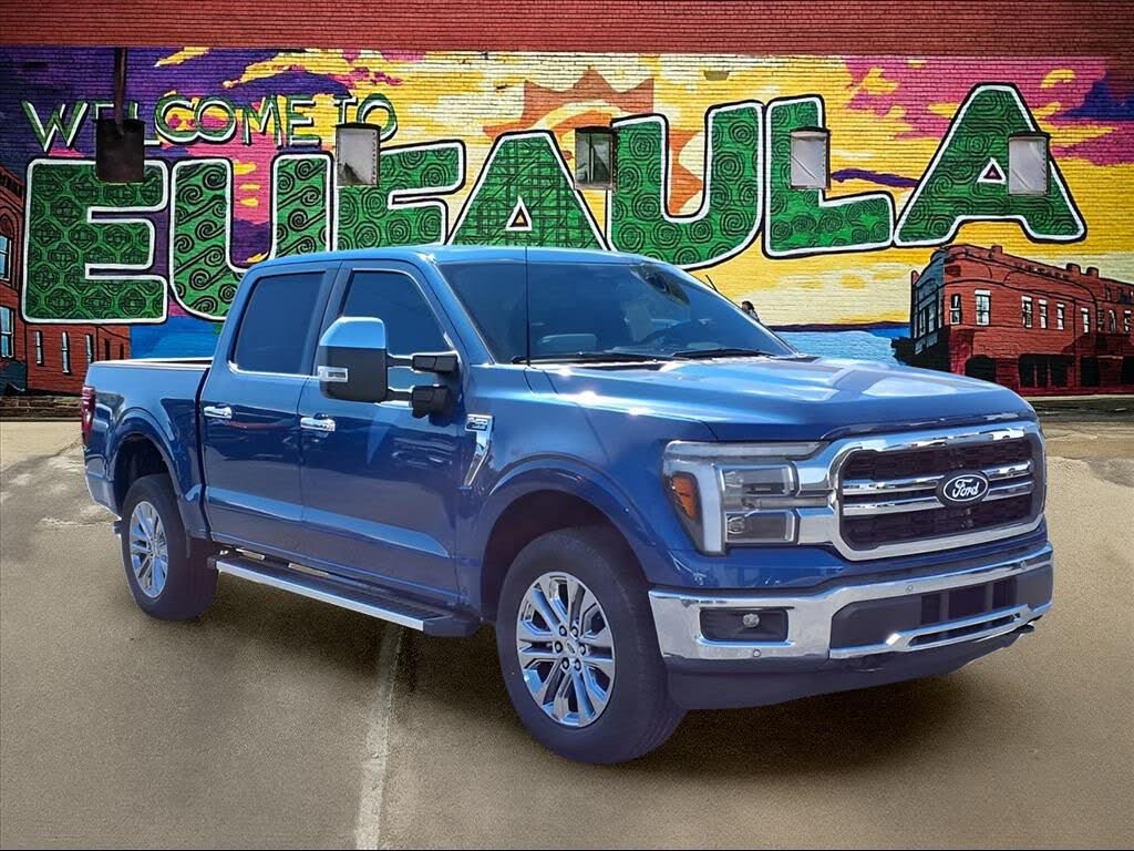 2025 Ford F-150 Lariat SuperCrew 4WD