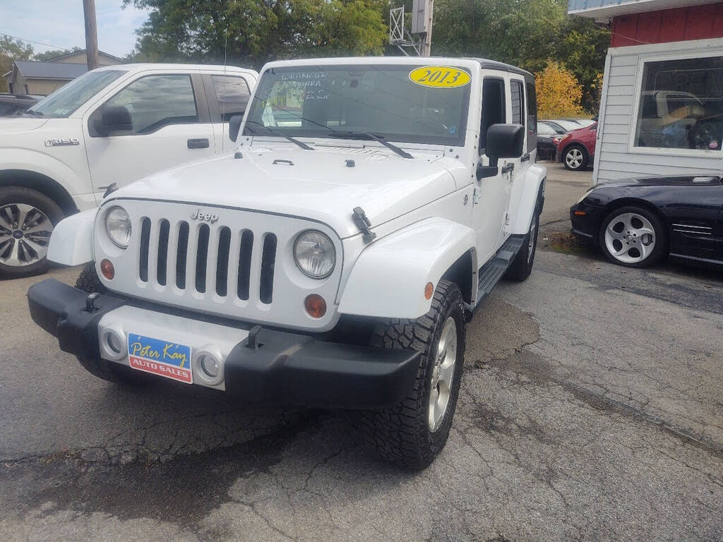 2013 Jeep Wrangler Unlimited Sahara 4WD