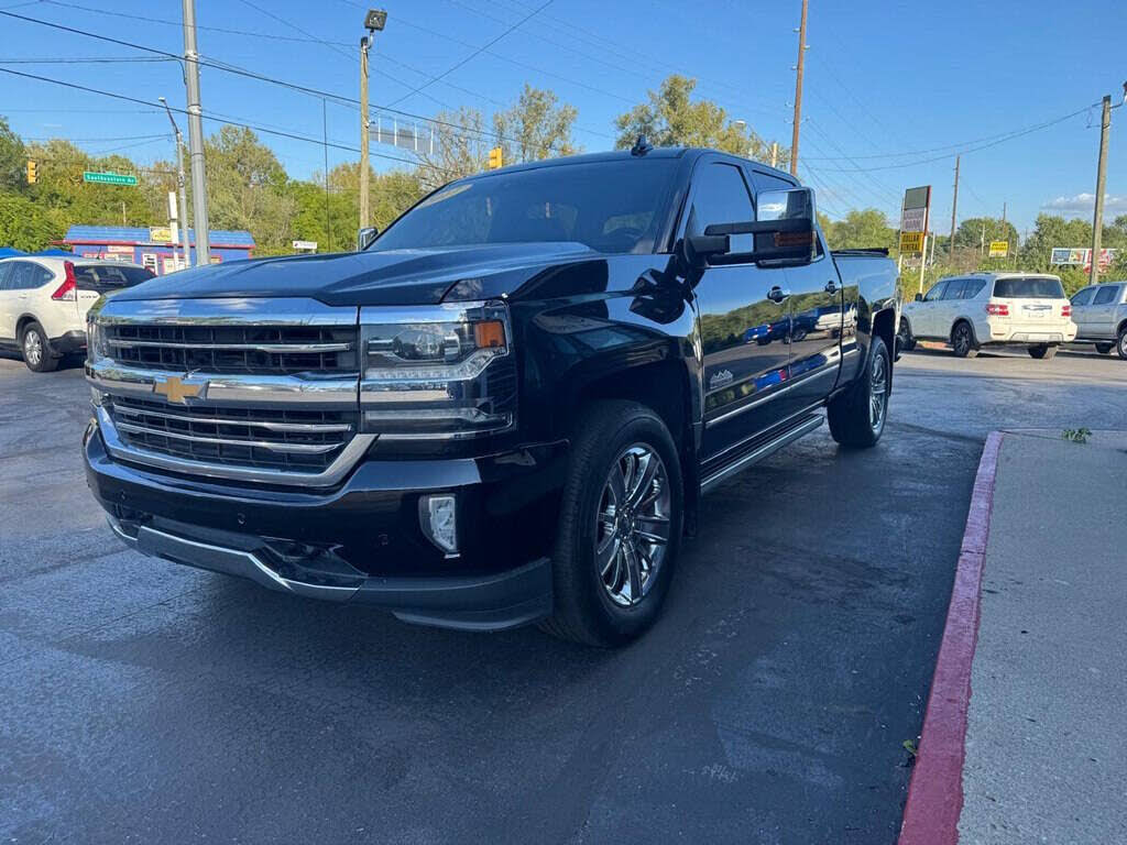 2017 Chevrolet Silverado 1500 High Country Crew Cab 4WD