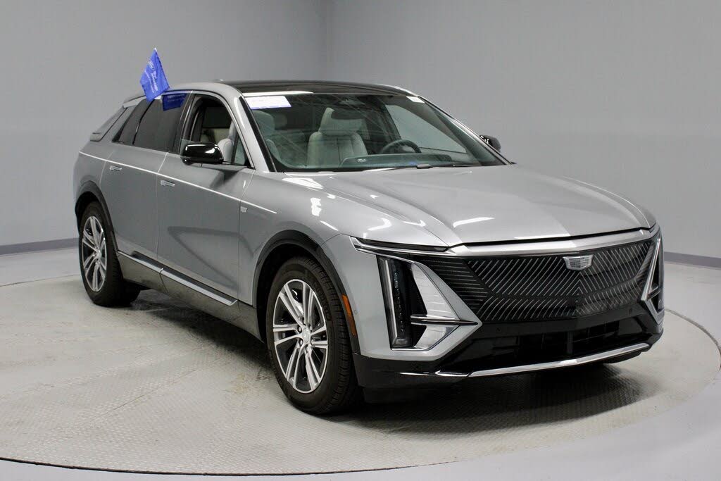 2024 Cadillac LYRIQ Luxury 1 AWD