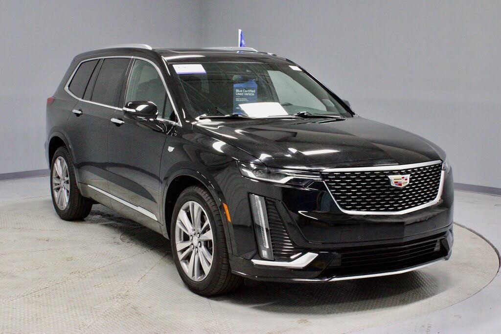 2025 Cadillac XT6 Premium Luxury FWD