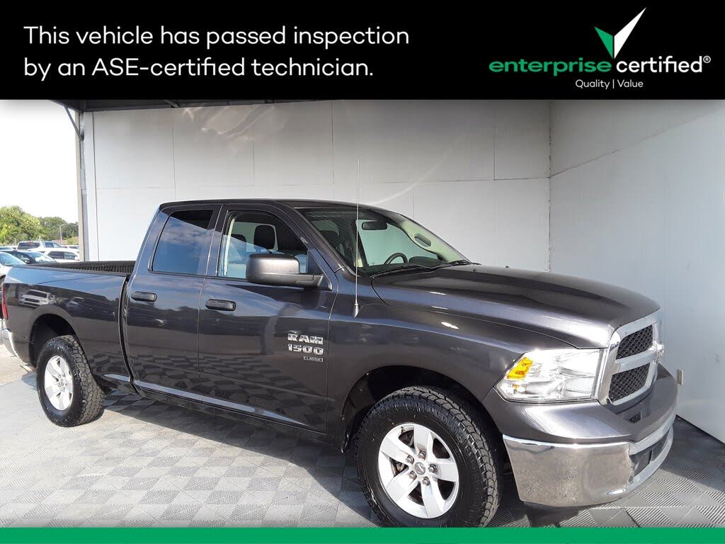 2024 RAM 1500 Classic SLT Quad Cab 4WD