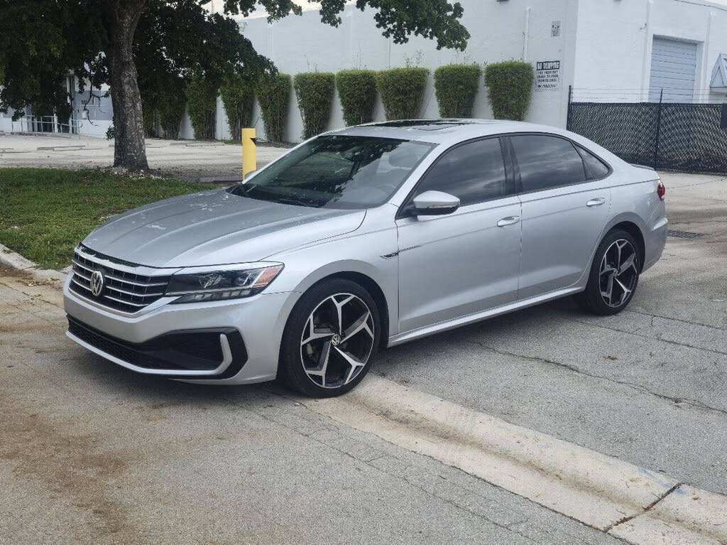 2020 Volkswagen Passat 2.0T R-Line FWD
