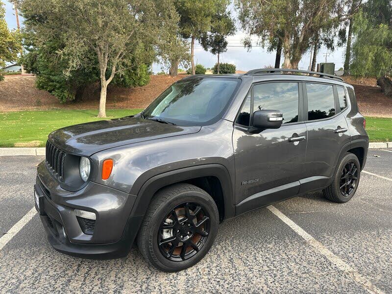 2019 Jeep Renegade Altitude FWD