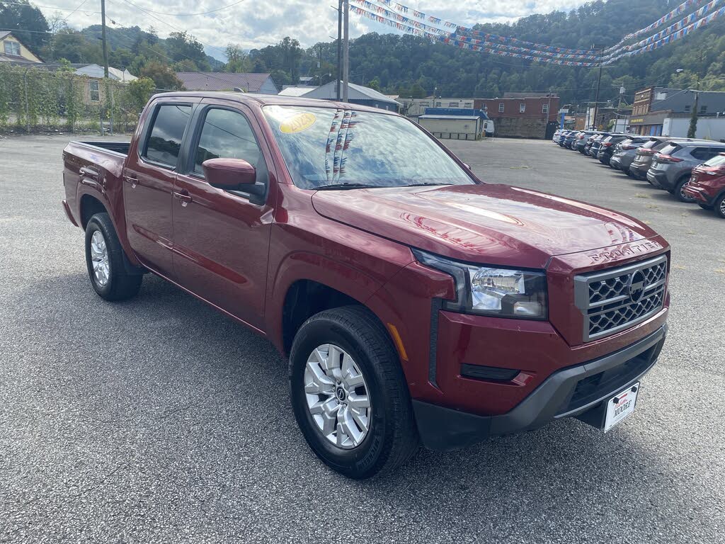 2023 Nissan Frontier SV Crew Cab 4WD