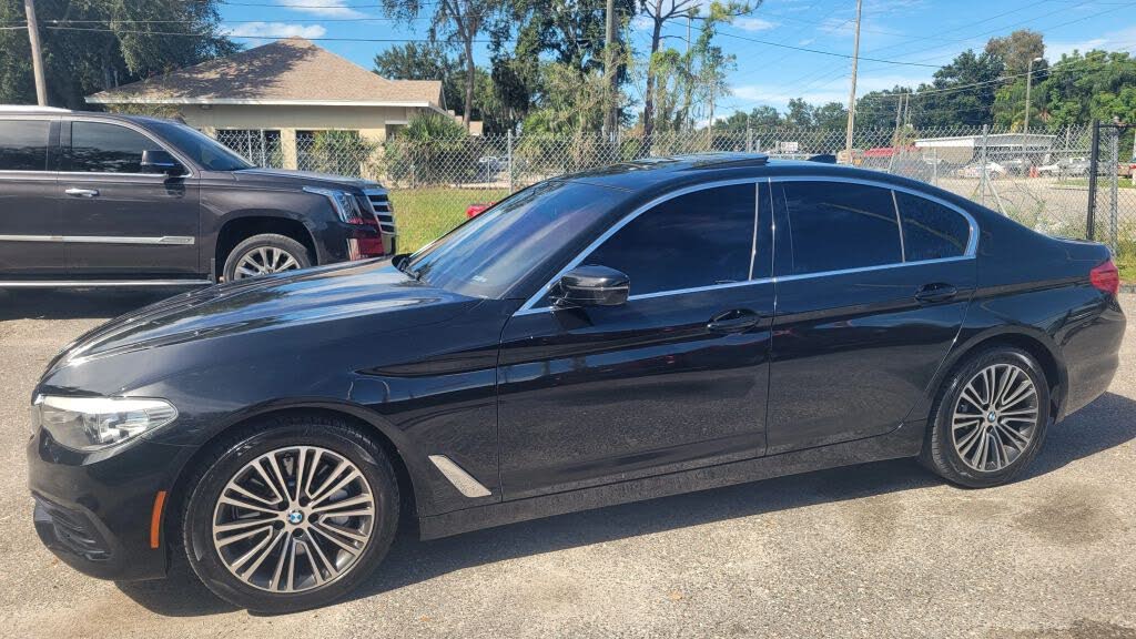 2019 BMW 5 Series 530i Sedan RWD