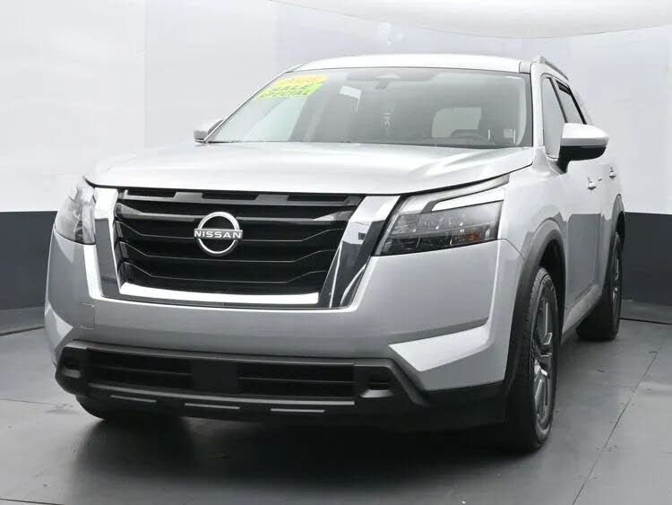 2023 Nissan Pathfinder SV 4WD