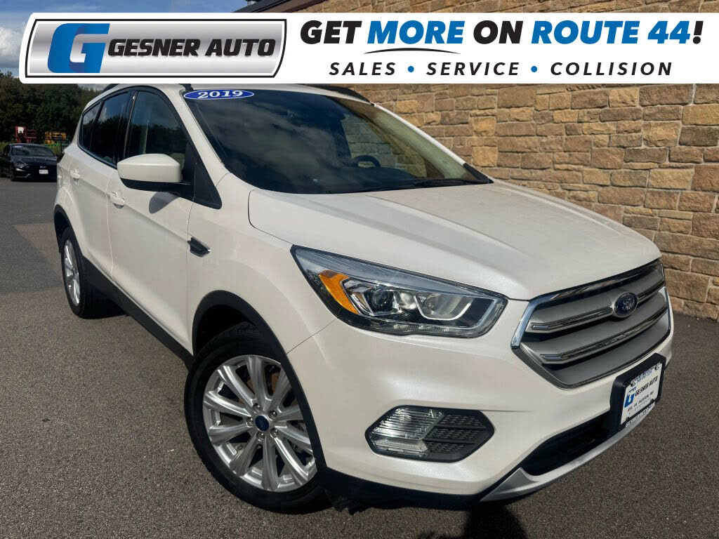 2019 Ford Escape SEL FWD