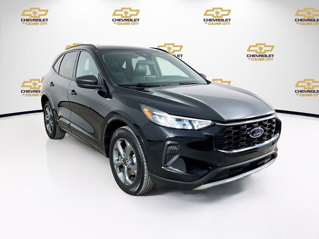 2023 Ford Escape ST-Line AWD
