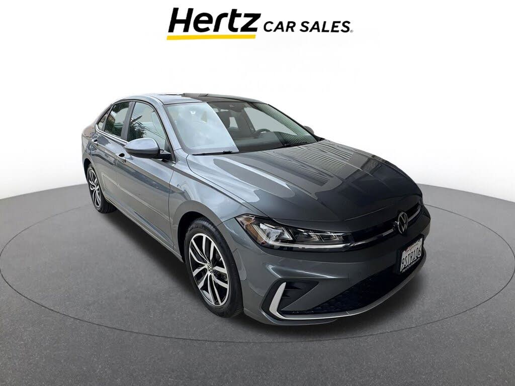 2025 Volkswagen Jetta SE FWD