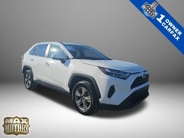 2024 Toyota RAV4 XLE FWD
