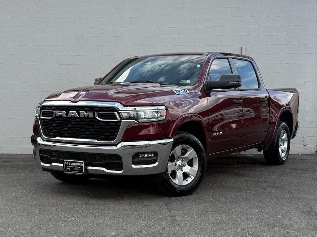 2025 RAM 1500 Big Horn Crew Cab 4WD