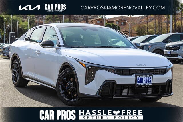 2025 Kia K4 GT-Line Turbo FWD