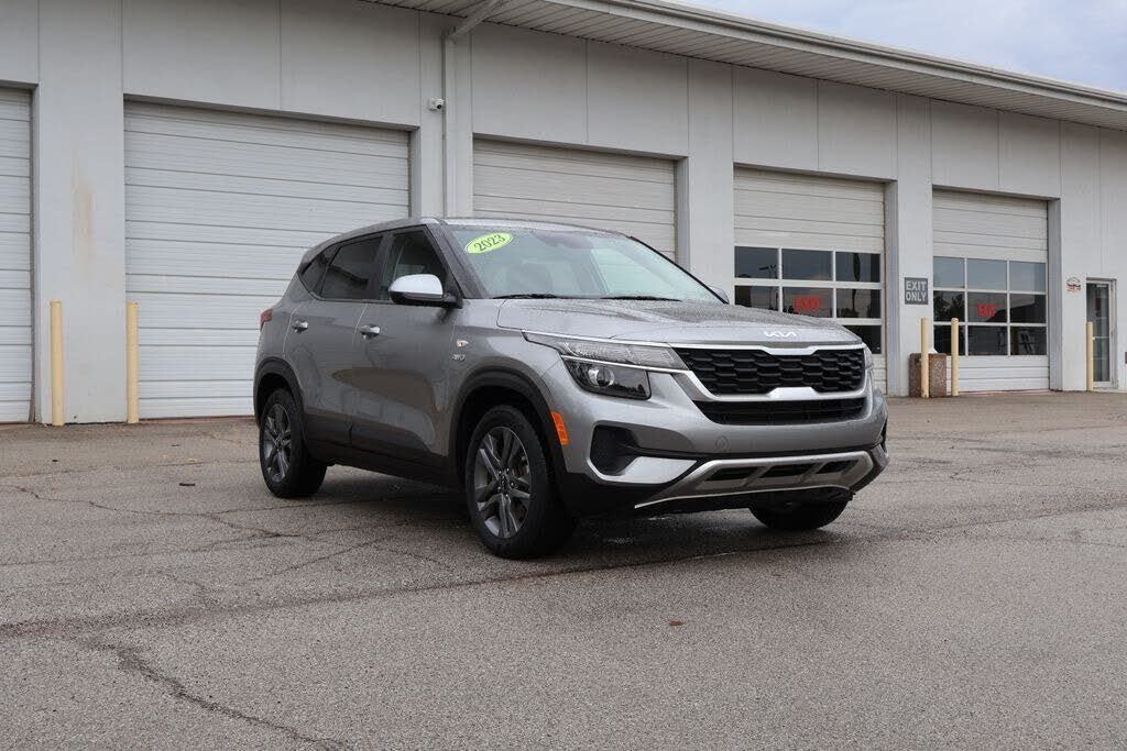 2023 Kia Seltos LX AWD