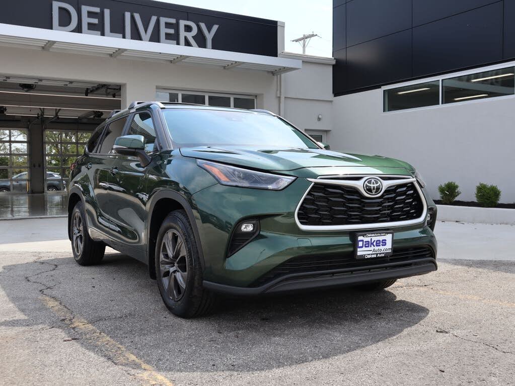 2023 Toyota Highlander XLE AWD