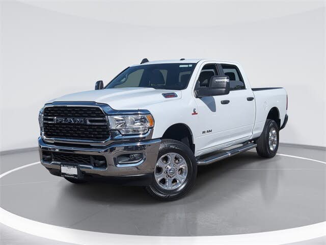 2023 RAM 2500 Big Horn Crew Cab 4WD
