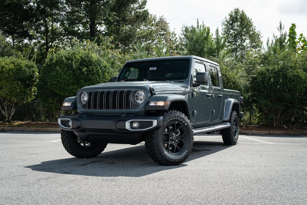 2025 Jeep Gladiator High Tide Crew Cab 4WD