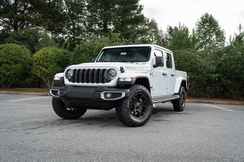2025 Jeep Gladiator High Tide Crew Cab 4WD