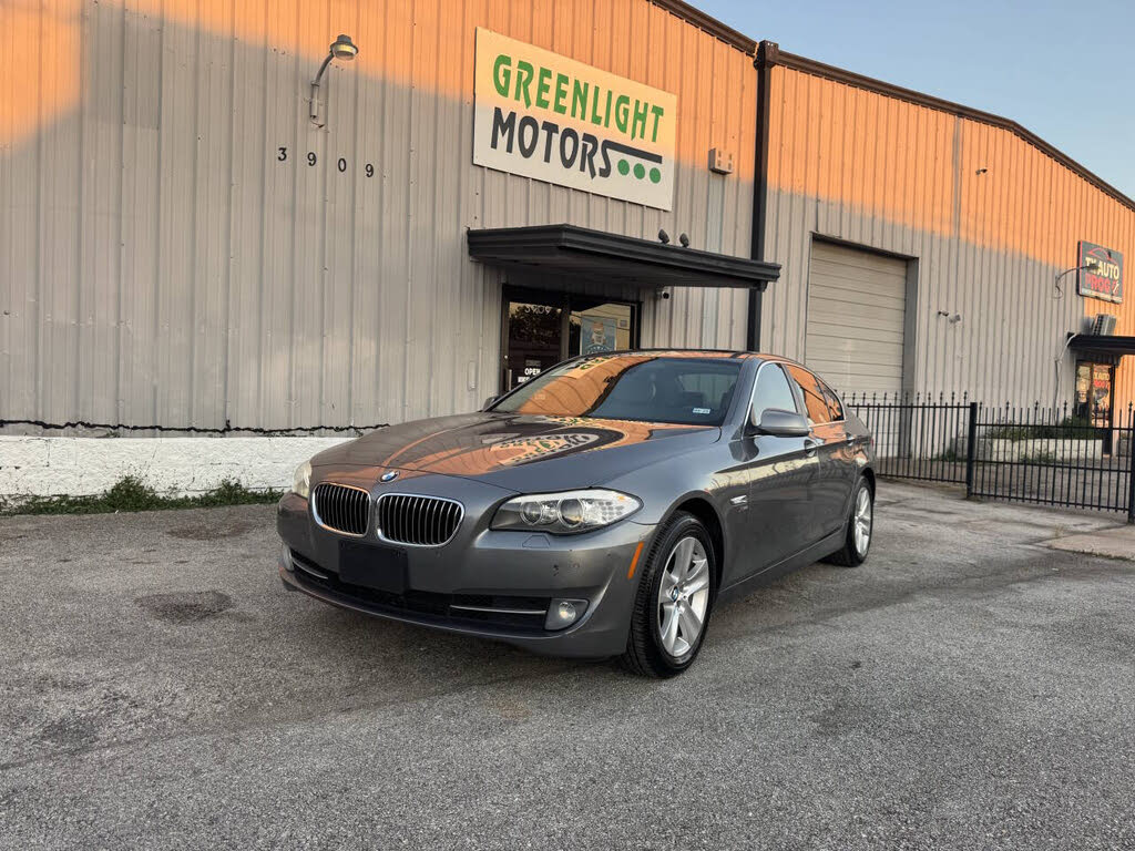 2012 BMW 5 Series 528i xDrive Sedan AWD