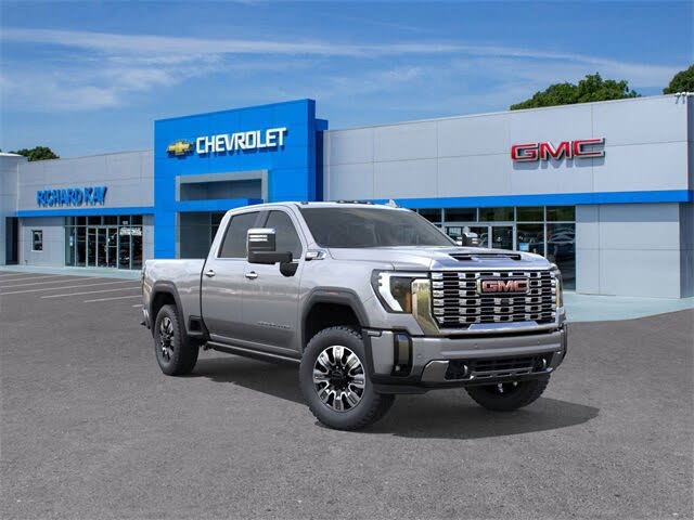 2026 GMC Sierra 2500HD Denali Crew Cab 4WD