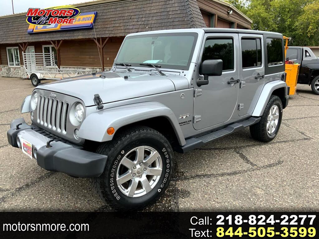 2017 Jeep Wrangler Unlimited Sahara 4WD