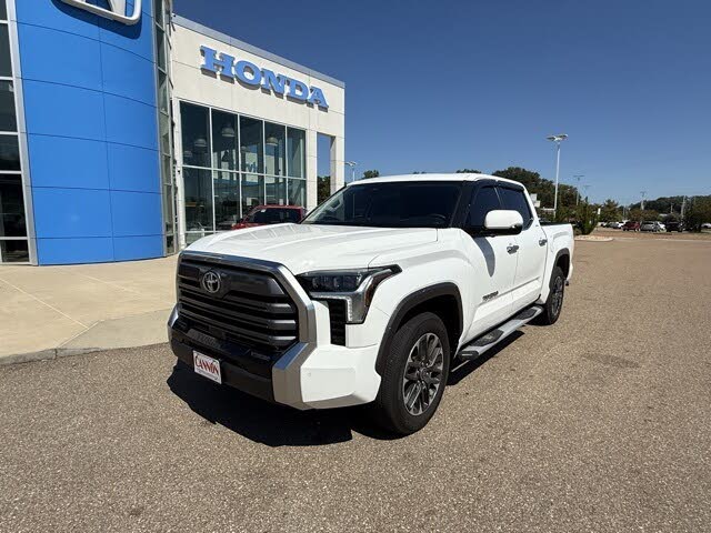 2023 Toyota Tundra Limited CrewMax Cab RWD