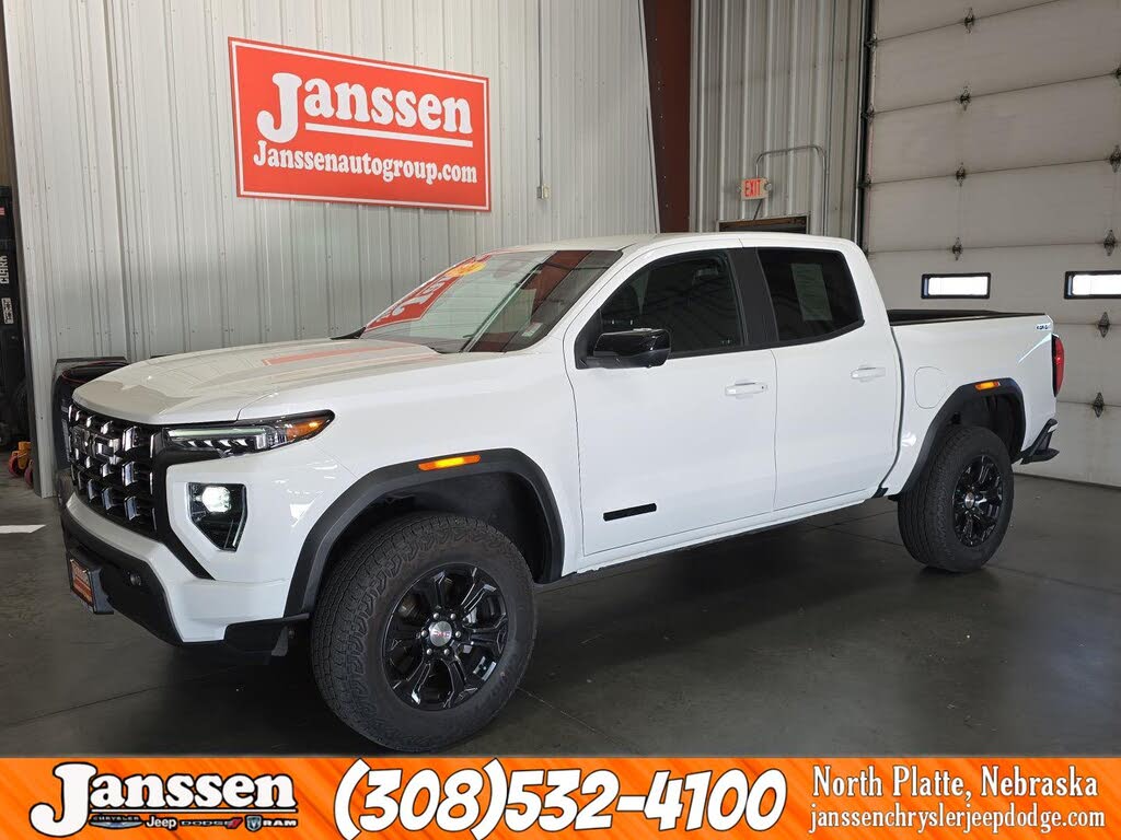 2024 GMC Canyon Elevation Crew Cab 4WD