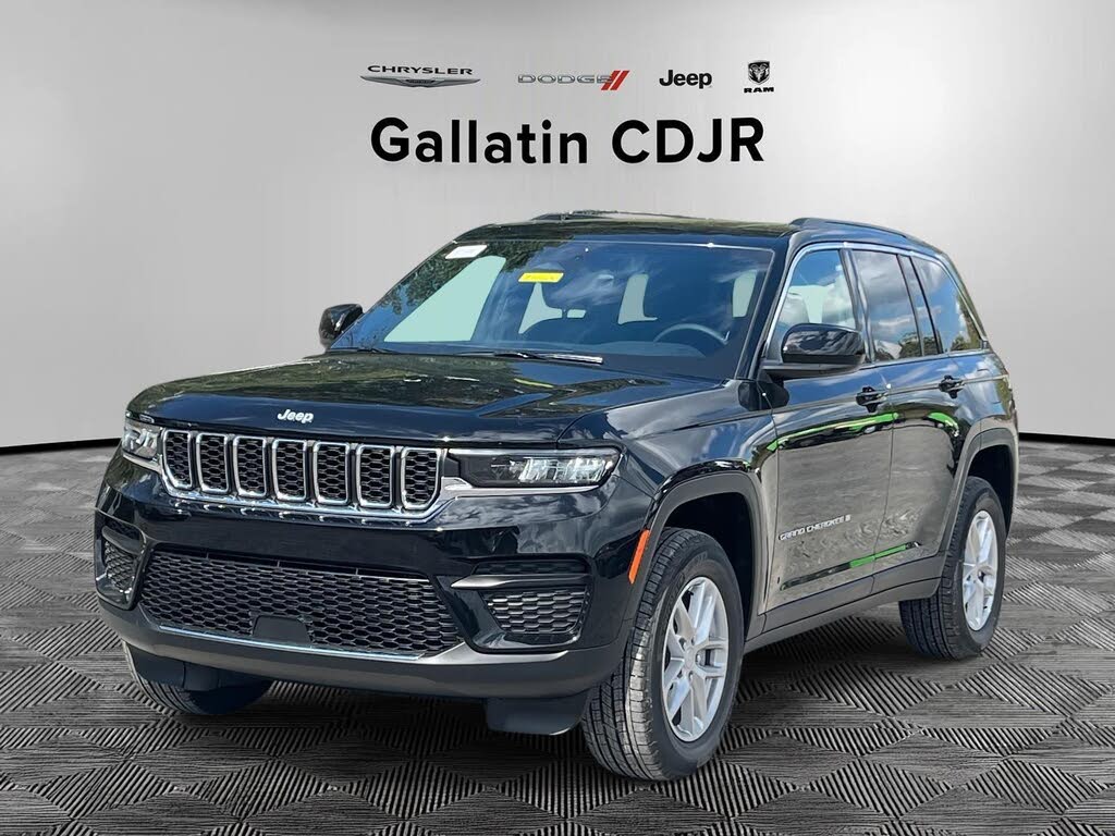 2025 Jeep Grand Cherokee Laredo X 4WD
